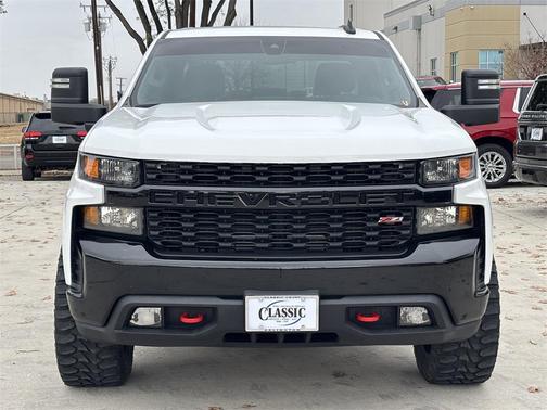 2022 Chevrolet Silverado 1500 Custom Trail Boss