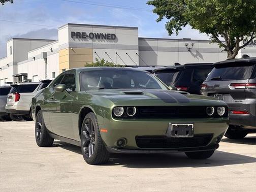 2023 Dodge Challenger SXT