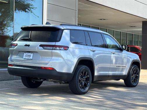 2025 Jeep Grand Cherokee L Altitude