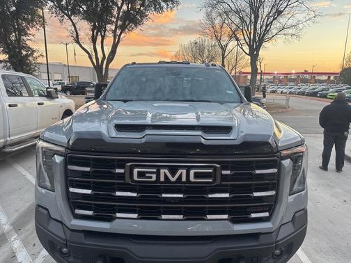 2024 GMC Sierra 2500 AT4X