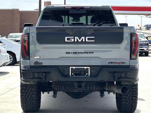 2024 GMC Sierra 2500 AT4X