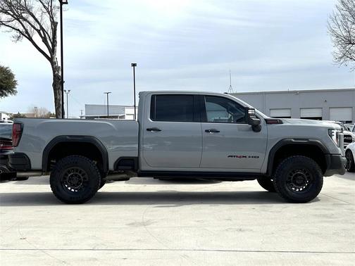 2024 GMC Sierra 2500 AT4X
