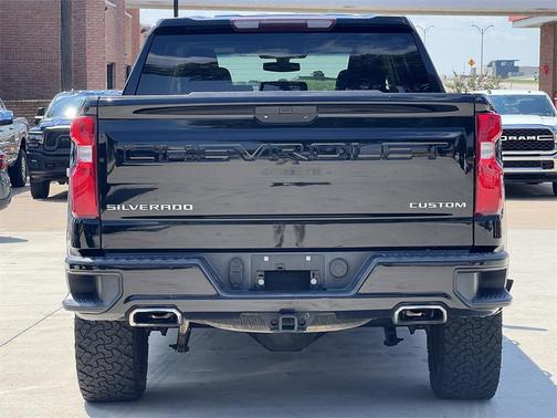 2019 Chevrolet Silverado 1500 Custom Trail Boss
