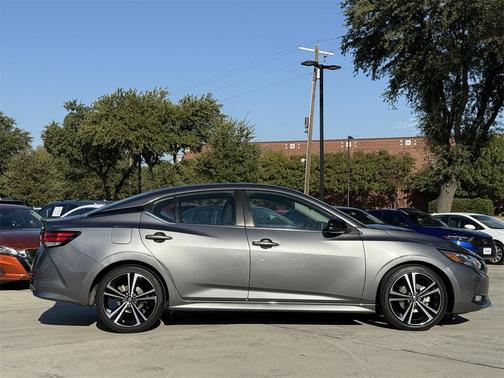 2021 Nissan Sentra SR