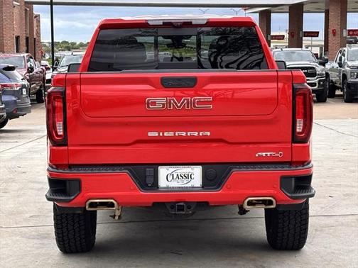 2022 GMC Sierra 1500 AT4