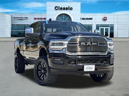 2024 RAM 2500 Laramie Crew Cab 4x4 6'4' Box