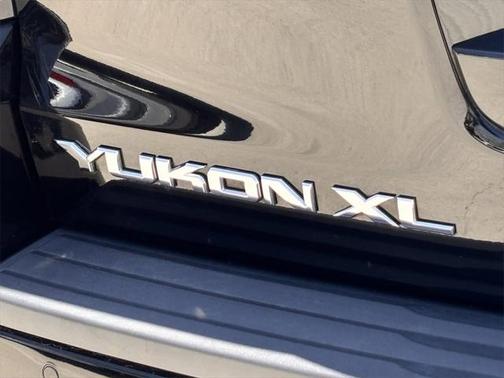 2020 GMC Yukon XL SLT