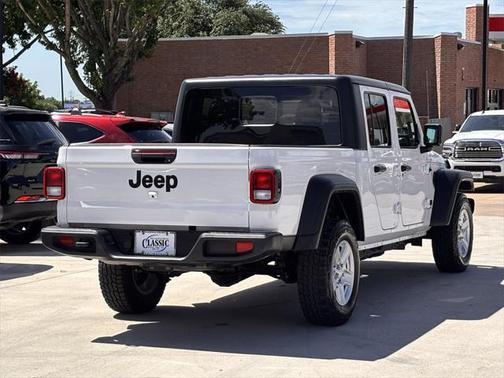 2023 Jeep Gladiator Sport S