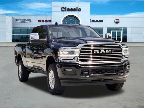 2024 RAM 2500 Laramie Crew Cab 4x4 6'4' Box