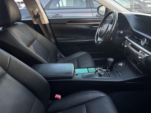 2015 Lexus ES 350 Base