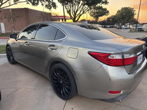 2015 Lexus ES 350 Base