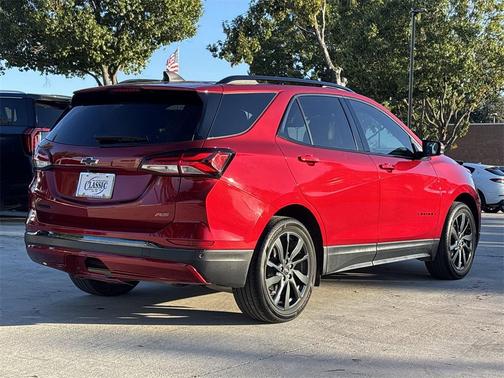 2023 Chevrolet Equinox FWD RS
