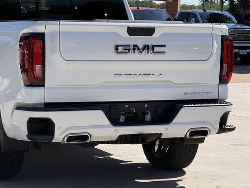 White Frost Tricoat 2024 GMC Sierra 1500 Denali Ultimate
