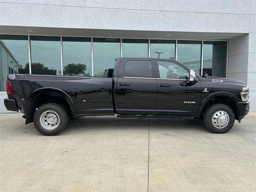 2026 RAM 3500 Longhorn