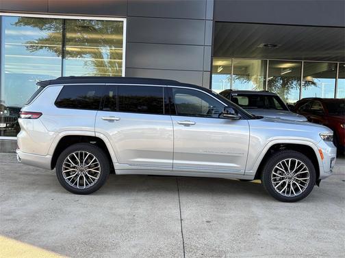 2025 Jeep Grand Cherokee L Summit