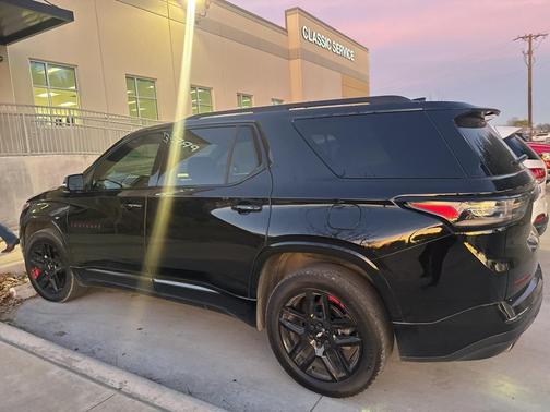 2021 Chevrolet Traverse Premier