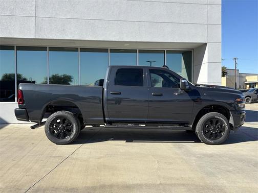 2026 RAM 2500 Black Express Crew Cab 4x4 6'4' Box