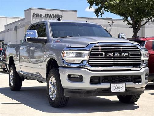 2024 RAM 2500 Laramie Crew Cab 4x4 6'4' Box