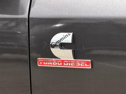 2025 RAM 2500 Tradesman Crew Cab 4x4 6'4' Box