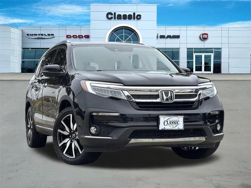 2022 Honda Pilot Touring 8-Passenger