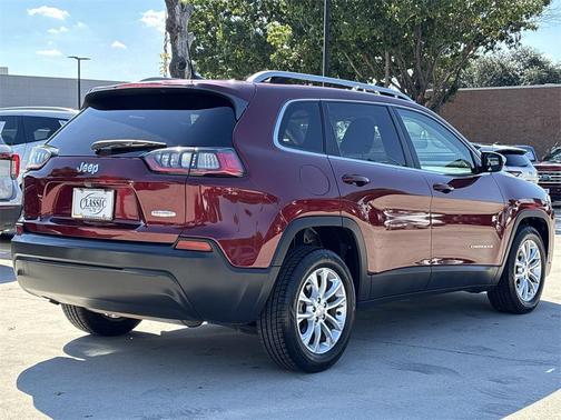 2019 Jeep Cherokee Latitude