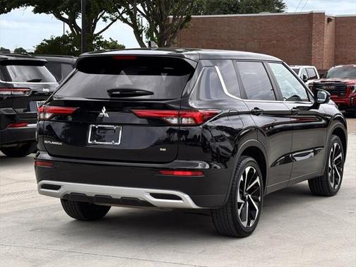 2024 Mitsubishi Outlander SE Black Edition S-AWC