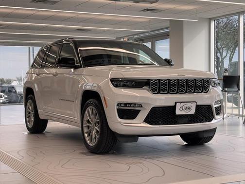 2025 Jeep Grand Cherokee Summit