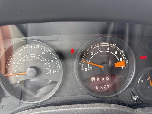 Billet Silver Metallic Clearcoat 2016 Jeep Compass 75th Anniversary