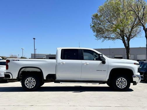 2025 Chevrolet Silverado 2500 LT