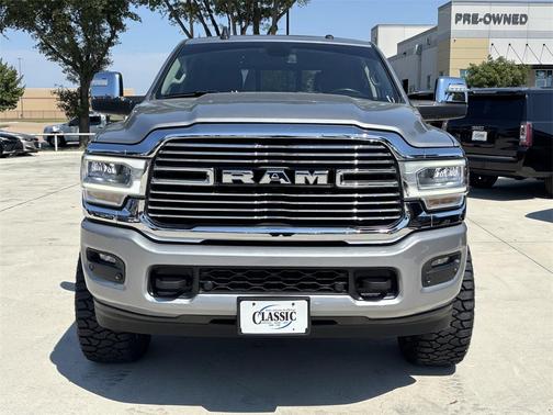 2024 RAM 2500 Laramie Crew Cab 4x4 6'4' Box