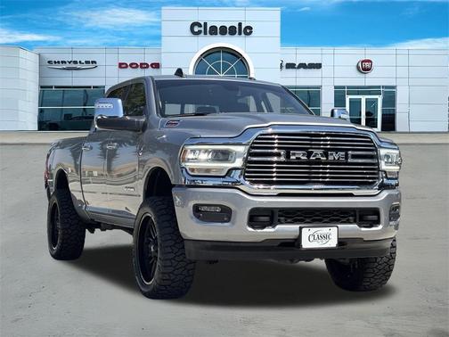 2024 RAM 2500 Laramie Crew Cab 4x4 6'4' Box
