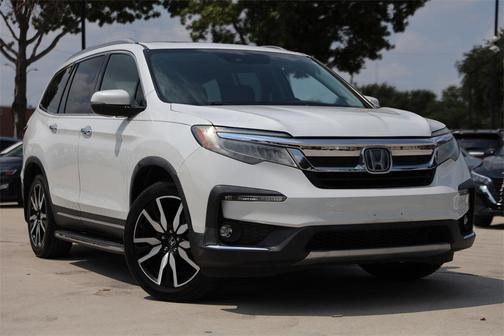 2020 Honda Pilot Touring 8-Passenger