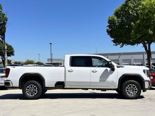 Summit White 2024 GMC Sierra 3500 SLE