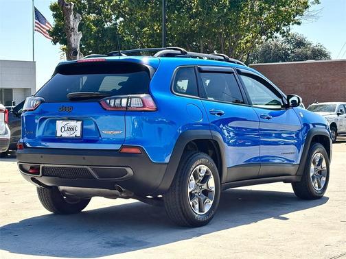 2019 Jeep Cherokee Trailhawk