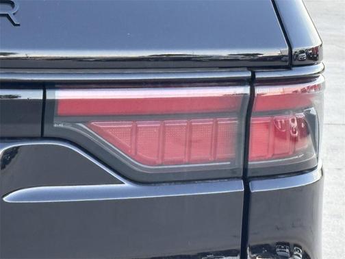 2025 Jeep Wagoneer Series II 4x4