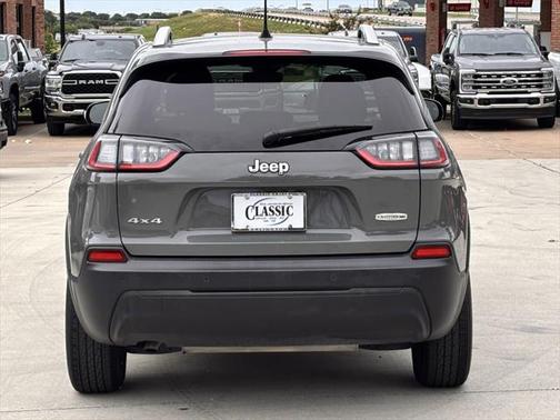 2021 Jeep Cherokee Latitude Plus