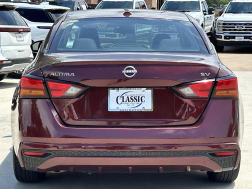 Garnet Pearl Metallic 2023 Nissan Altima 2.5 SV