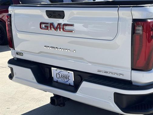 2024 GMC Sierra 2500 Denali
