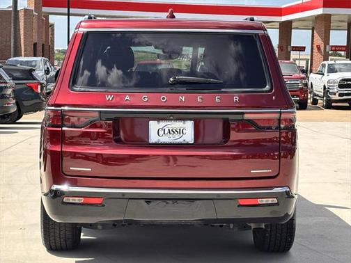 2022 Jeep Wagoneer Series III 4x4