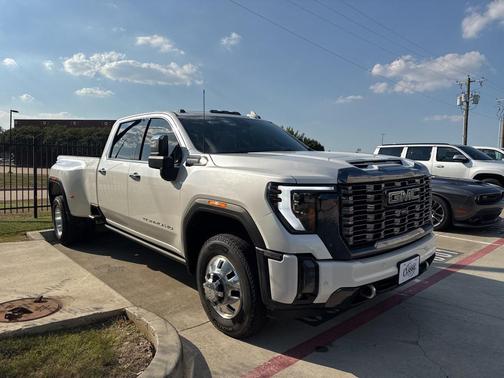 2024 GMC Sierra 3500 Denali