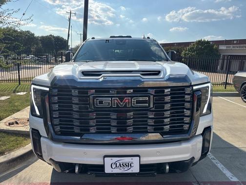 2024 GMC Sierra 3500 Denali