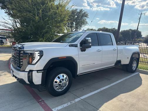 2024 GMC Sierra 3500 Denali
