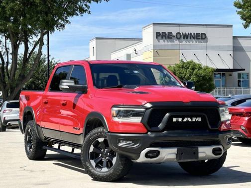 Flame Red Clearcoat 2019 RAM 1500 Rebel