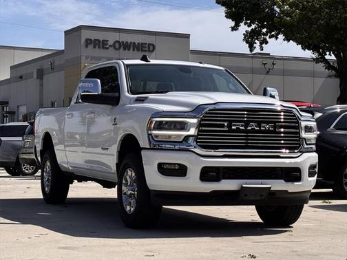2024 RAM 2500 Laramie Crew Cab 4x4 6'4' Box