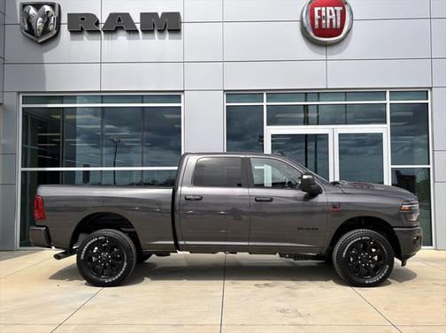 2025 RAM 2500 Laramie Crew Cab 4x4 6'4' Box