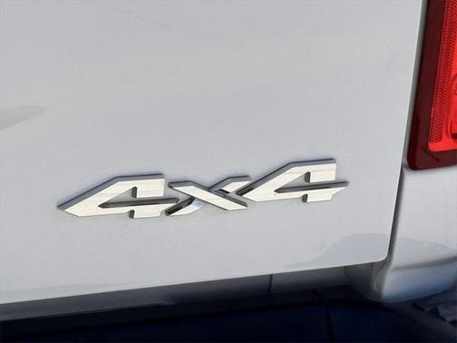 2023 RAM 2500 Laramie Crew Cab 4x4 6'4' Box