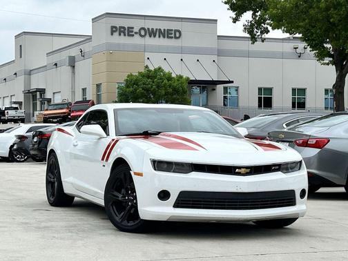 Summit White 2014 Chevrolet Camaro 2LT