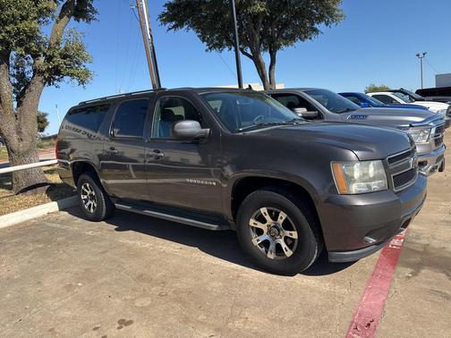 2010 Chevrolet Suburban 1500 LS