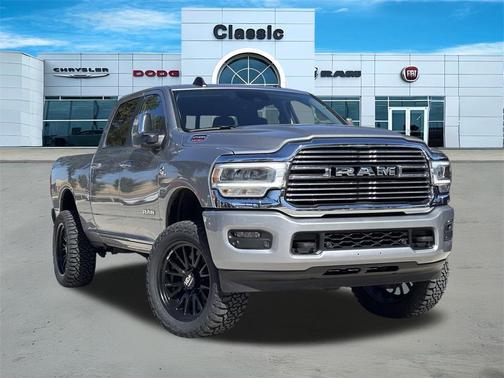 2024 RAM 2500 Laramie Crew Cab 4x4 6'4' Box