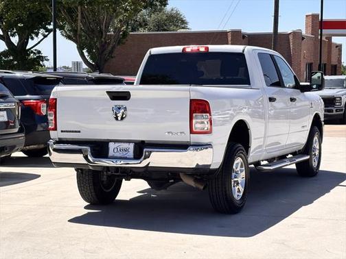 2024 RAM 2500 Big Horn Crew Cab 4x4 6'4' Box
